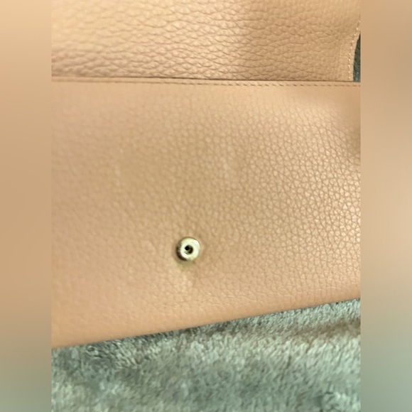 LOUIS VUITTON CAPUCINES WALLET - Picture 7 of 17